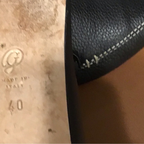 M. Gemi Black Pointed Toe Loafers SZ 40 - Picture 5 of 5